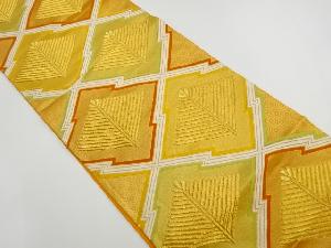 リサイクル　松皮菱に松菱・亀甲模様織出し袋帯